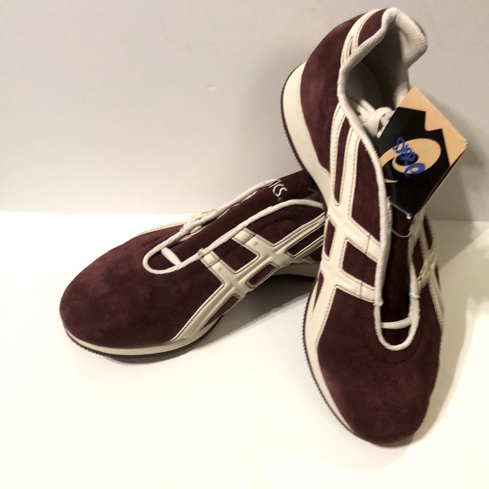 ASICS “NIB” Men’s Vintage New Classic Suede Athletic Shoes Burgundy Putty Size12